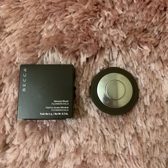 Becca - Mineral Blush in Flowerchild - Picture 3 of 4